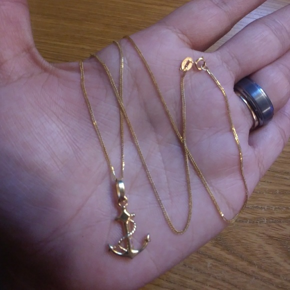 18K Saudi Gold Necklace - Picture 1 of 3